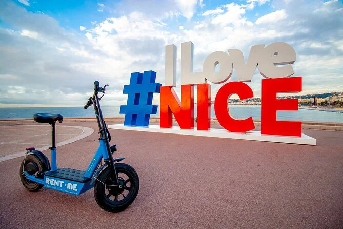 Louer vélo ou trottinette à Nice